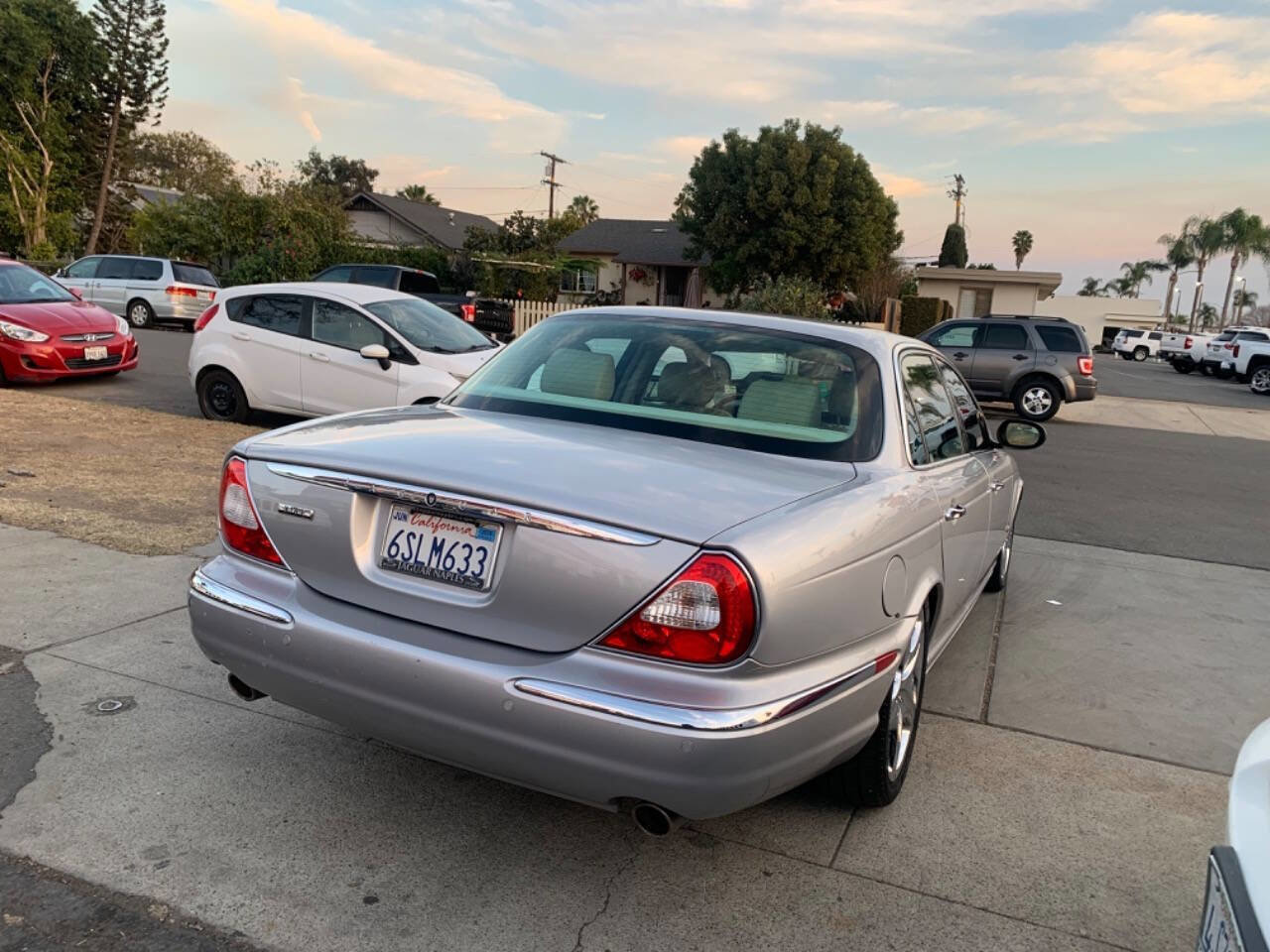Used 2006 Jaguar XJ8 RWD image 5