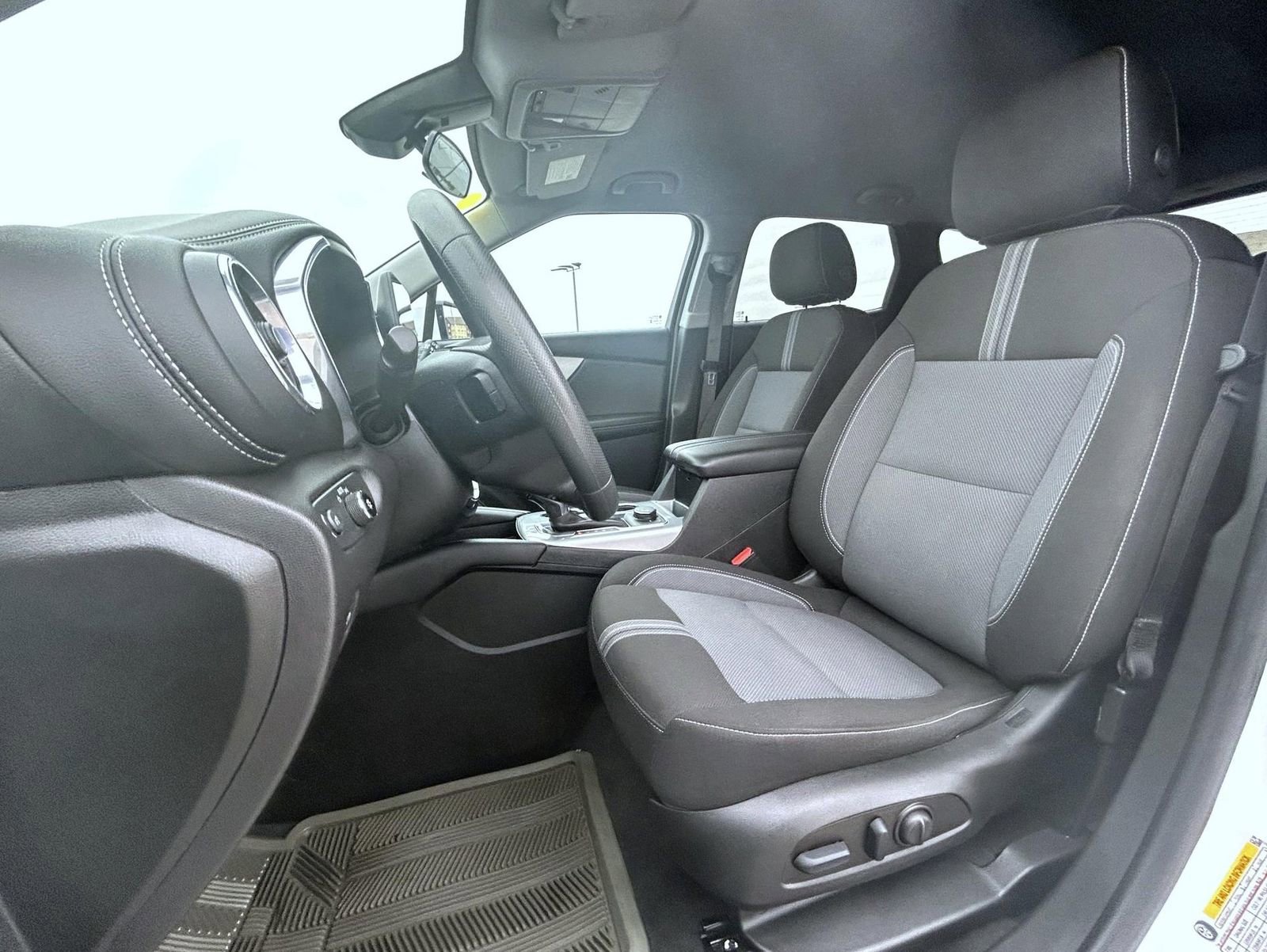 Certified 2023 Chevrolet Blazer LT w/ Driver Confidence Package image 10