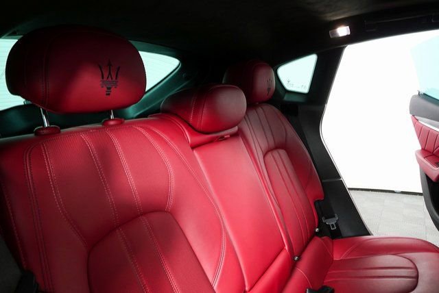 Used 2022 Maserati Levante Modena image 23