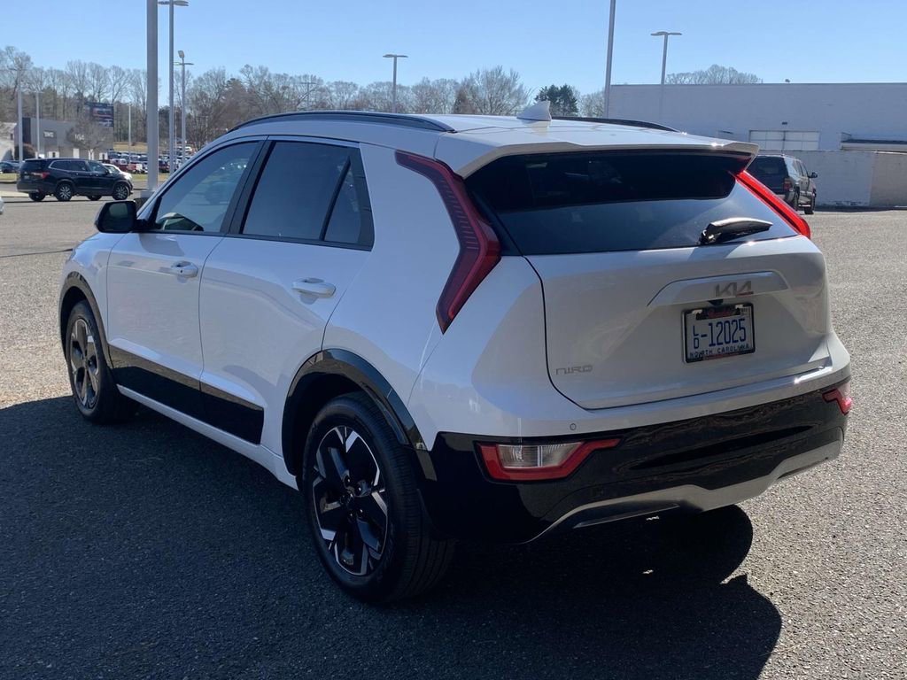 Used 2024 Kia Niro Wind image 4