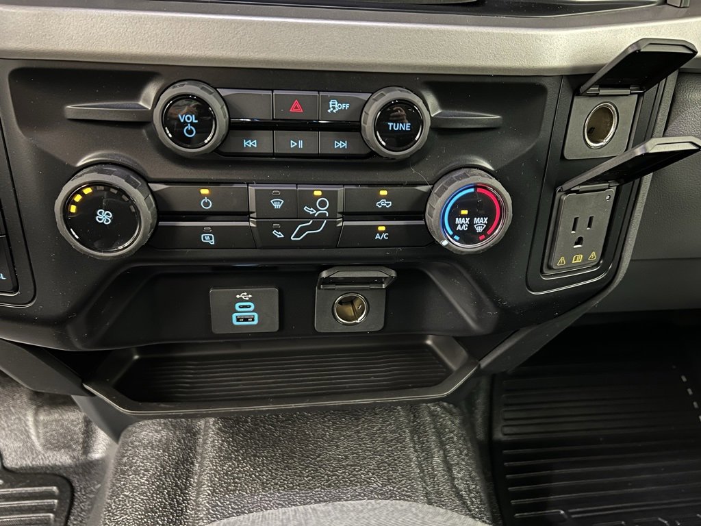 New 2026 Ford F350 XL w/ XL Chrome Package image 13