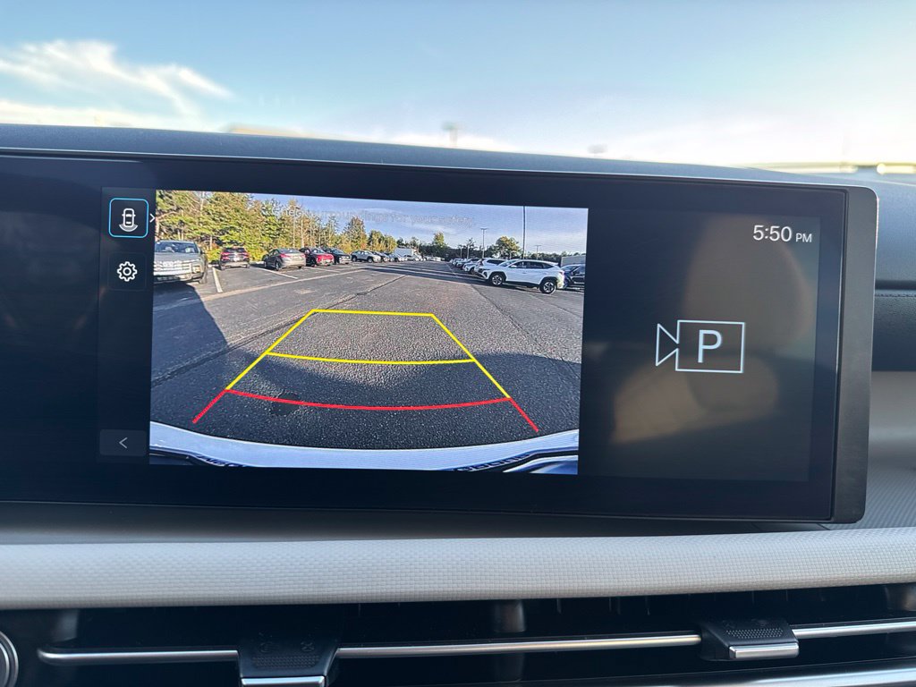 Certified 2025 Hyundai Tucson SE AWD/4WD image 18