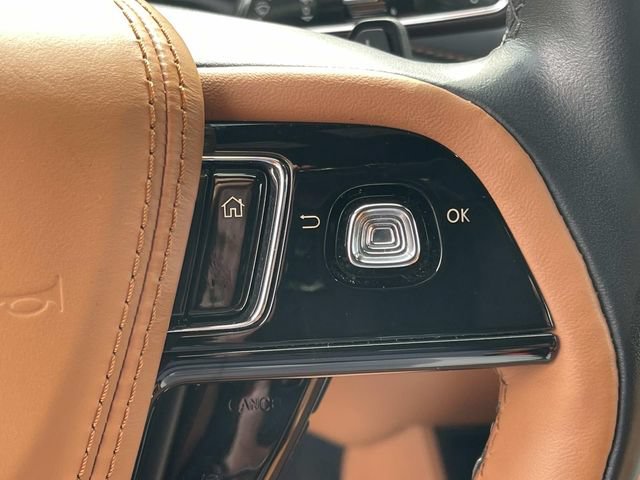 Certified 2024 Lincoln Aviator Black Label w/ Jet Package AWD/4WD image 38