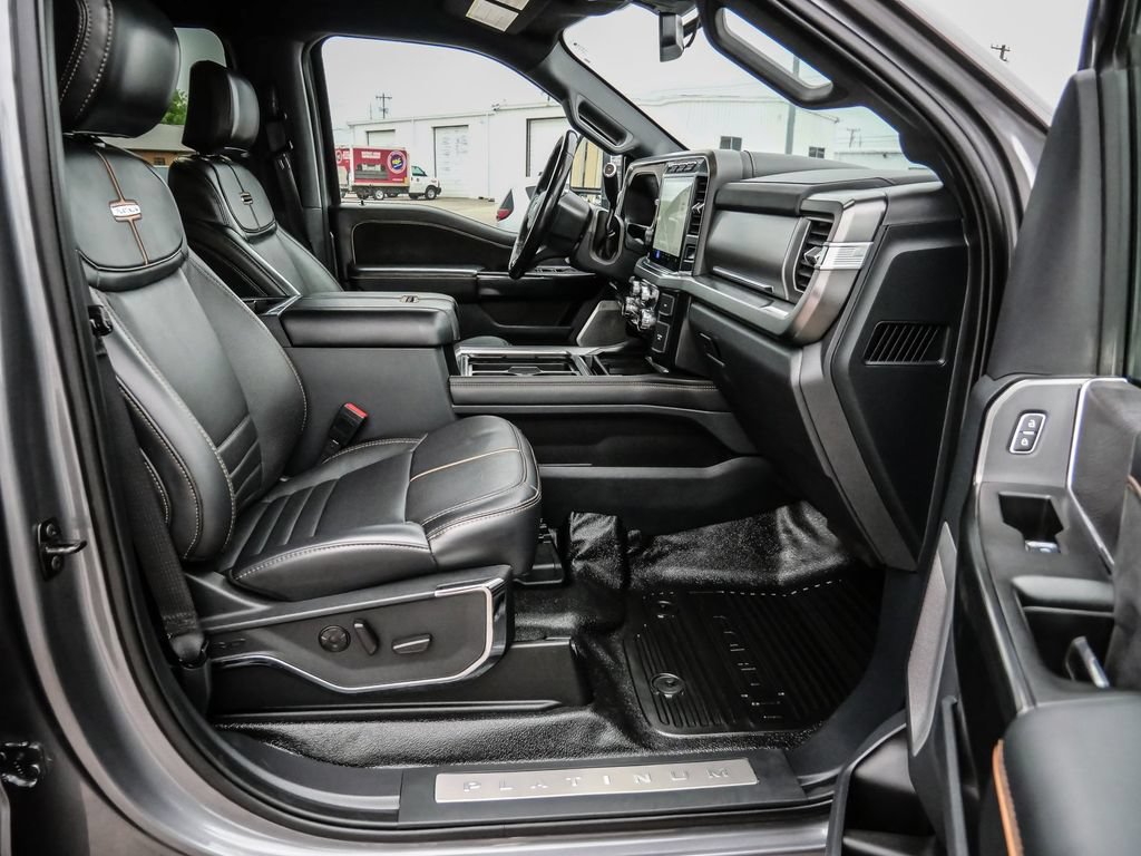 Used 2024 Ford F250 Platinum AWD/4WD image 15