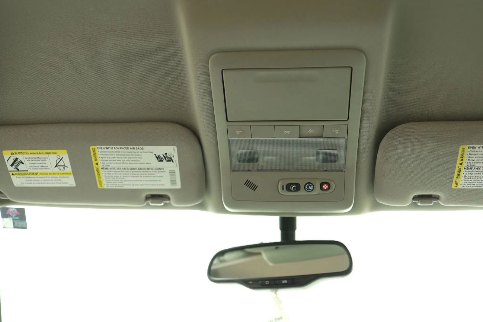 Used 2013 Chevrolet Captiva Sport LT FWD image 37