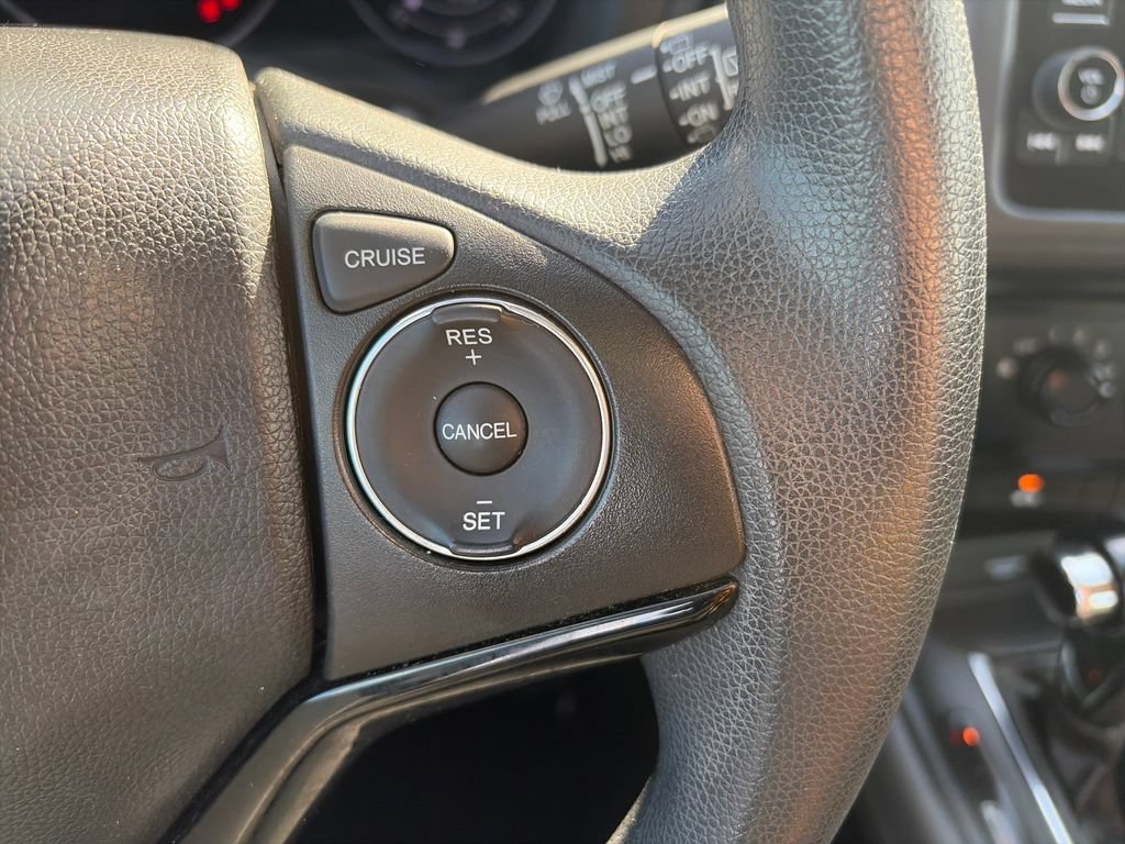 Used 2019 Honda HR-V LX image 12