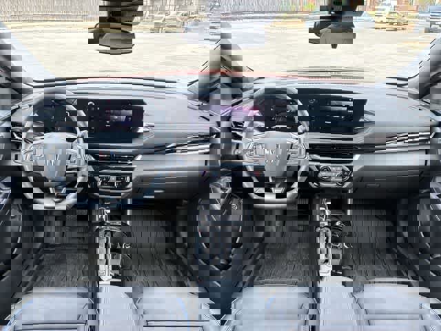 Used 2026 Buick Envista Sport Touring w/ Convenience II Package FWD image 16