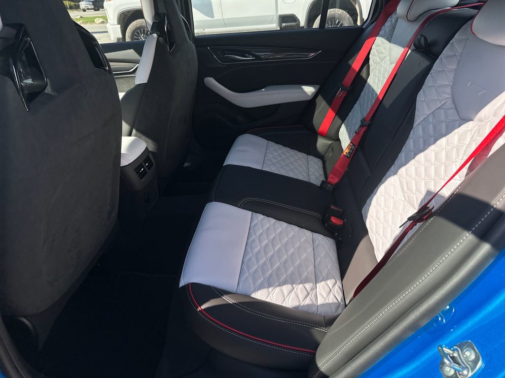 New 2026 Cadillac CT5 V Blackwing w/ Carbon Fiber 2 Package RWD image 20