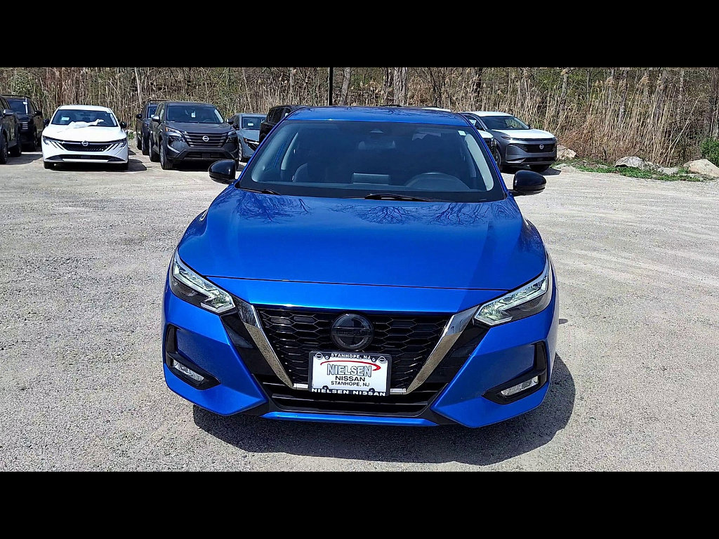 Used 2021 Nissan Sentra SR FWD image 3