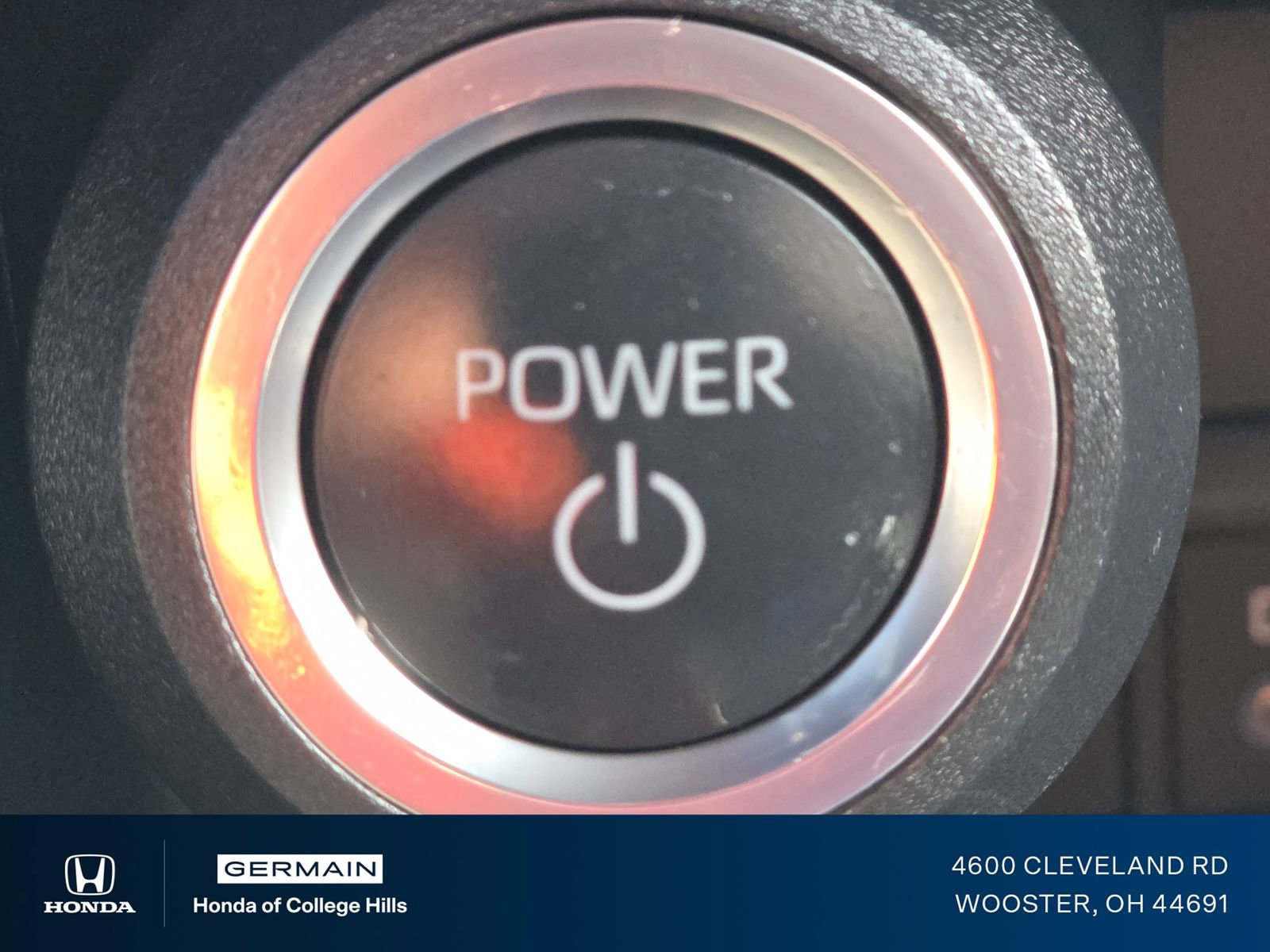 Used 2024 Toyota Venza XLE AWD/4WD image 27