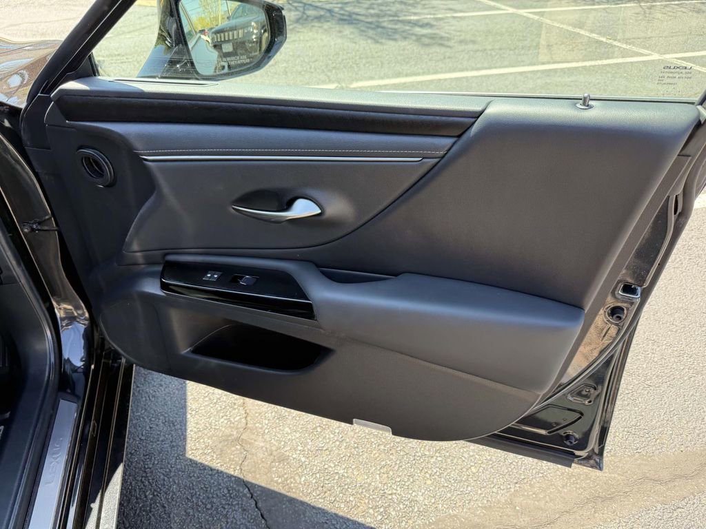 Used 2022 Lexus ES 350 Premium w/ Premium Package image 17