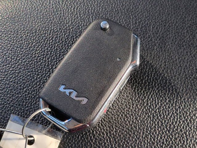 Used 2024 Kia Forte LXS FWD image 25