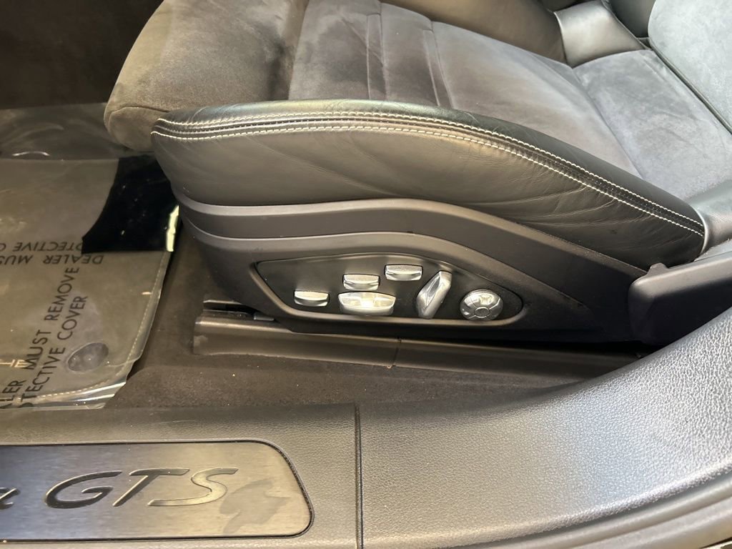Used 2019 Porsche Panamera GTS image 46