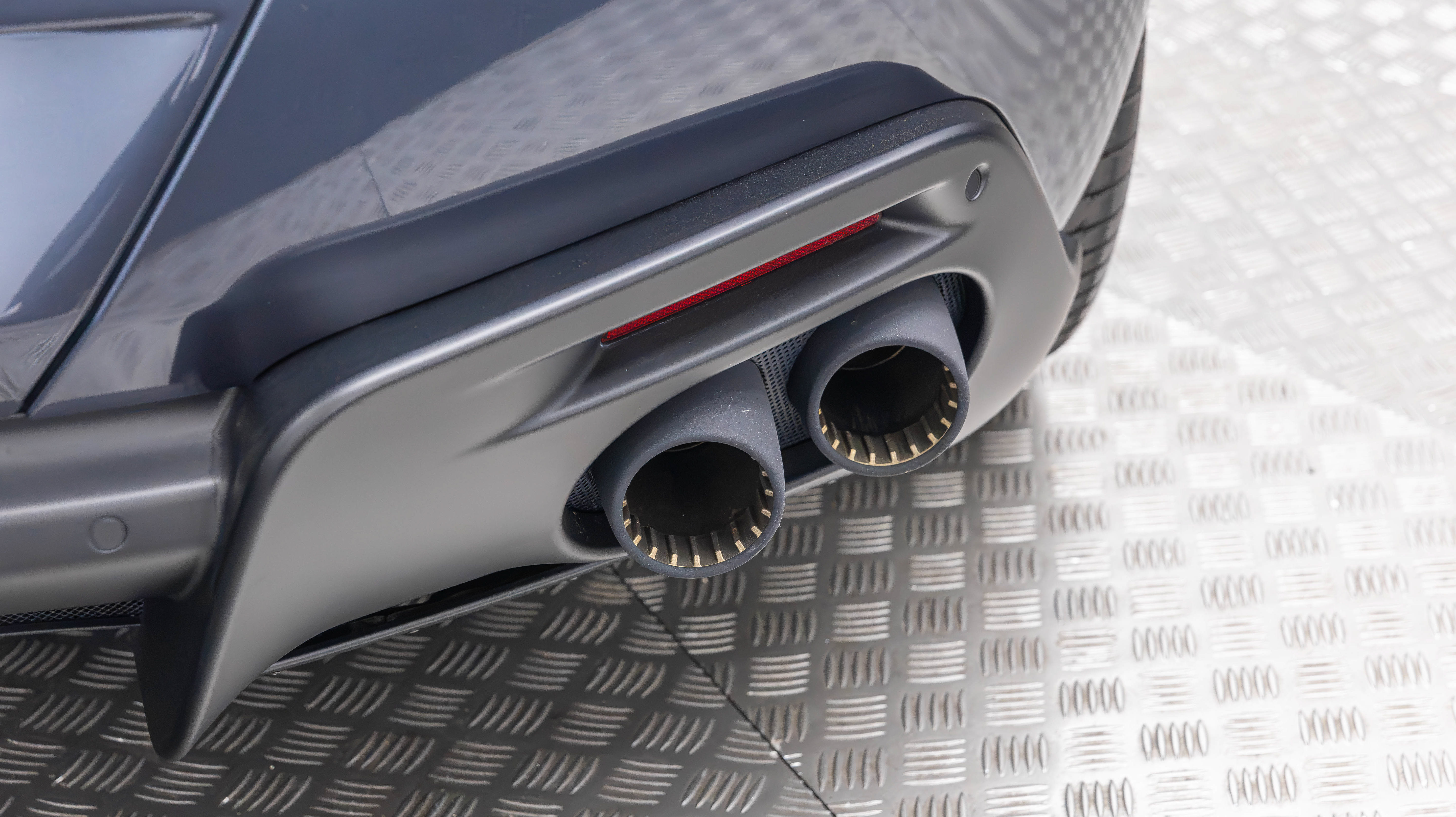 Certified 2024 Ferrari Roma Spider RWD image 29