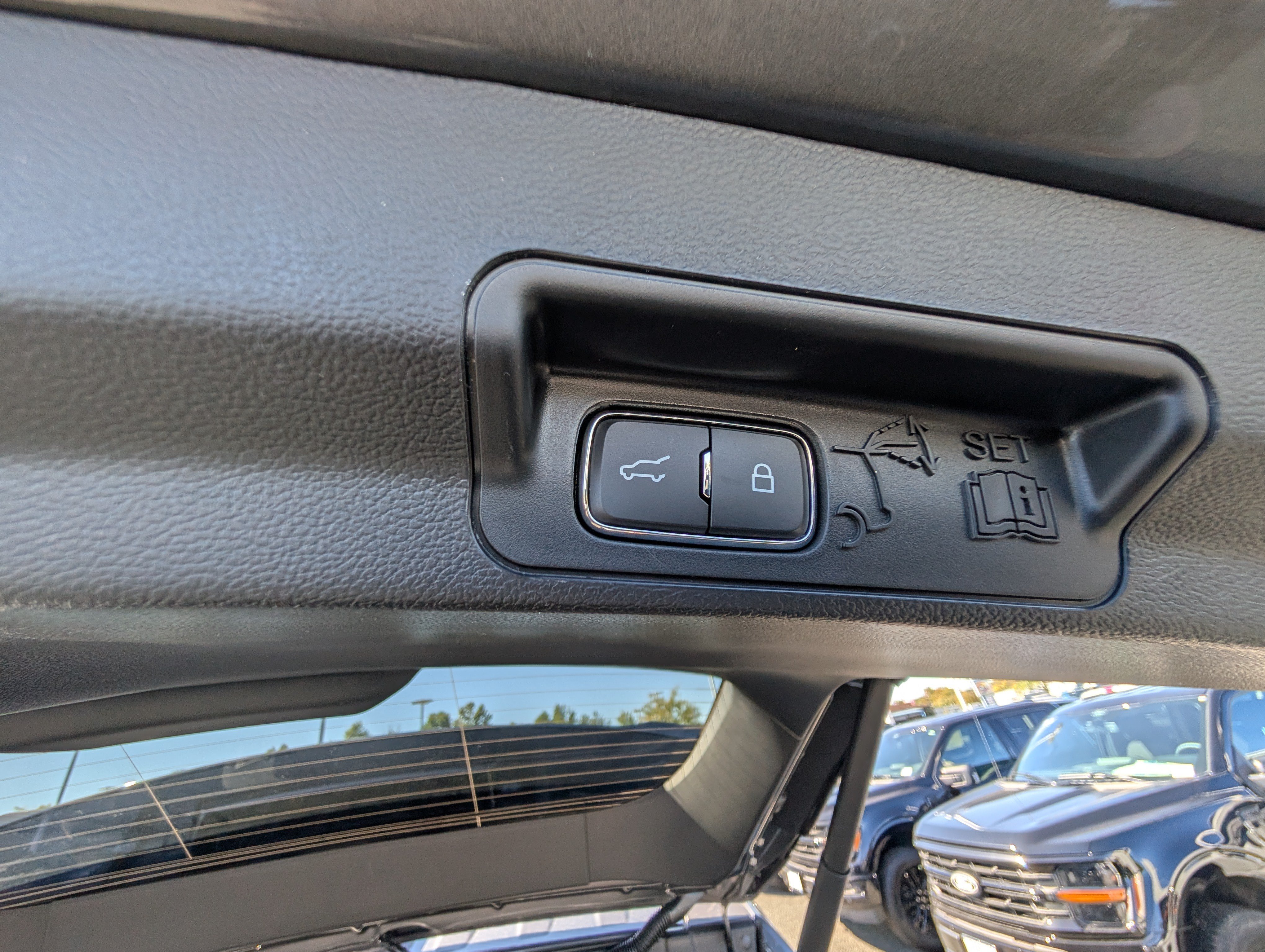 New 2027 Ford Explorer Active AWD/4WD image 10