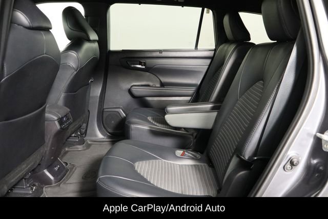 Used 2021 Toyota Highlander XSE image 15