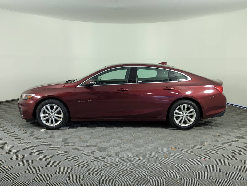 Used 2016 Chevrolet Malibu LT FWD image 3