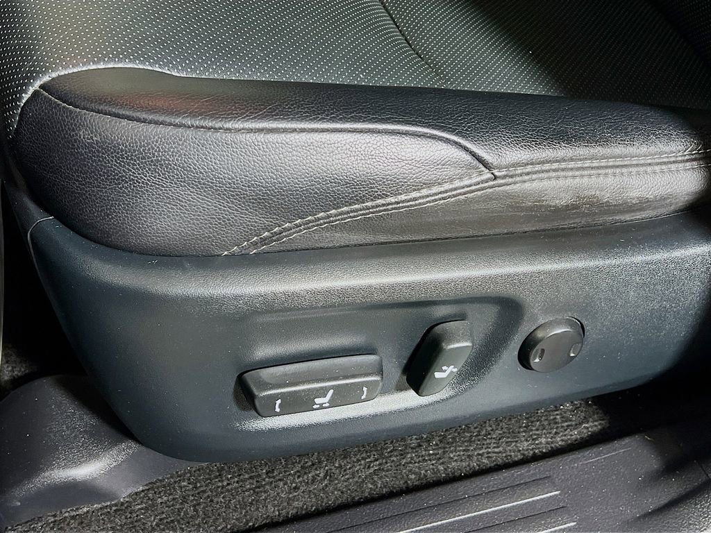 Certified 2022 Toyota 4Runner Limited AWD/4WD image 18