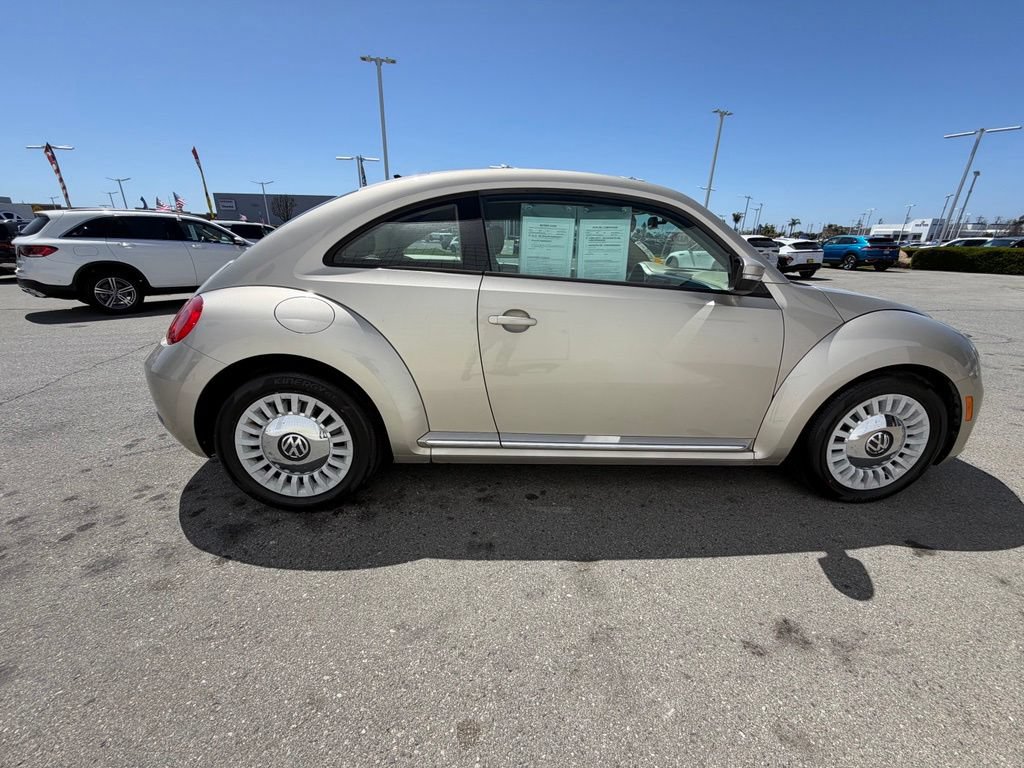 Used 2014 Volkswagen Beetle 2.5 FWD image 7