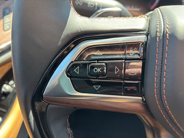 Used 2025 Jeep Grand Cherokee Summit image 8