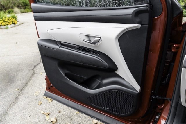 New 2026 Hyundai Tucson SE image 17