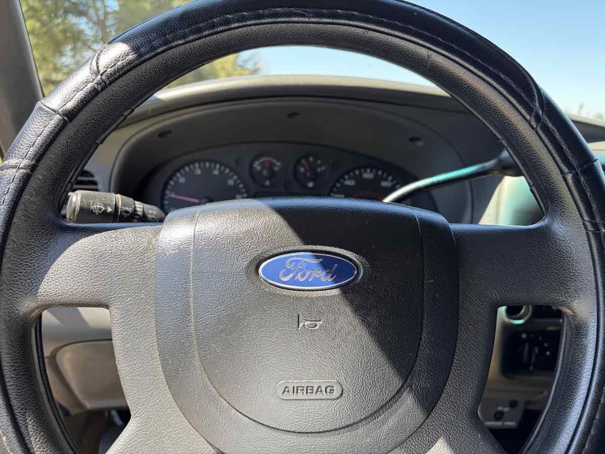 Used 2006 Ford Ranger XL image 16