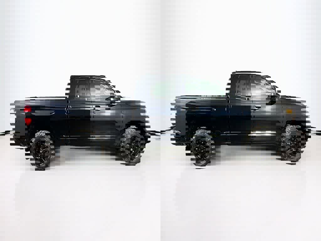 Used 2020 Toyota Tundra image 23