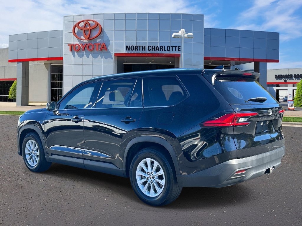 Used 2024 Toyota Grand Highlander FWD image 5