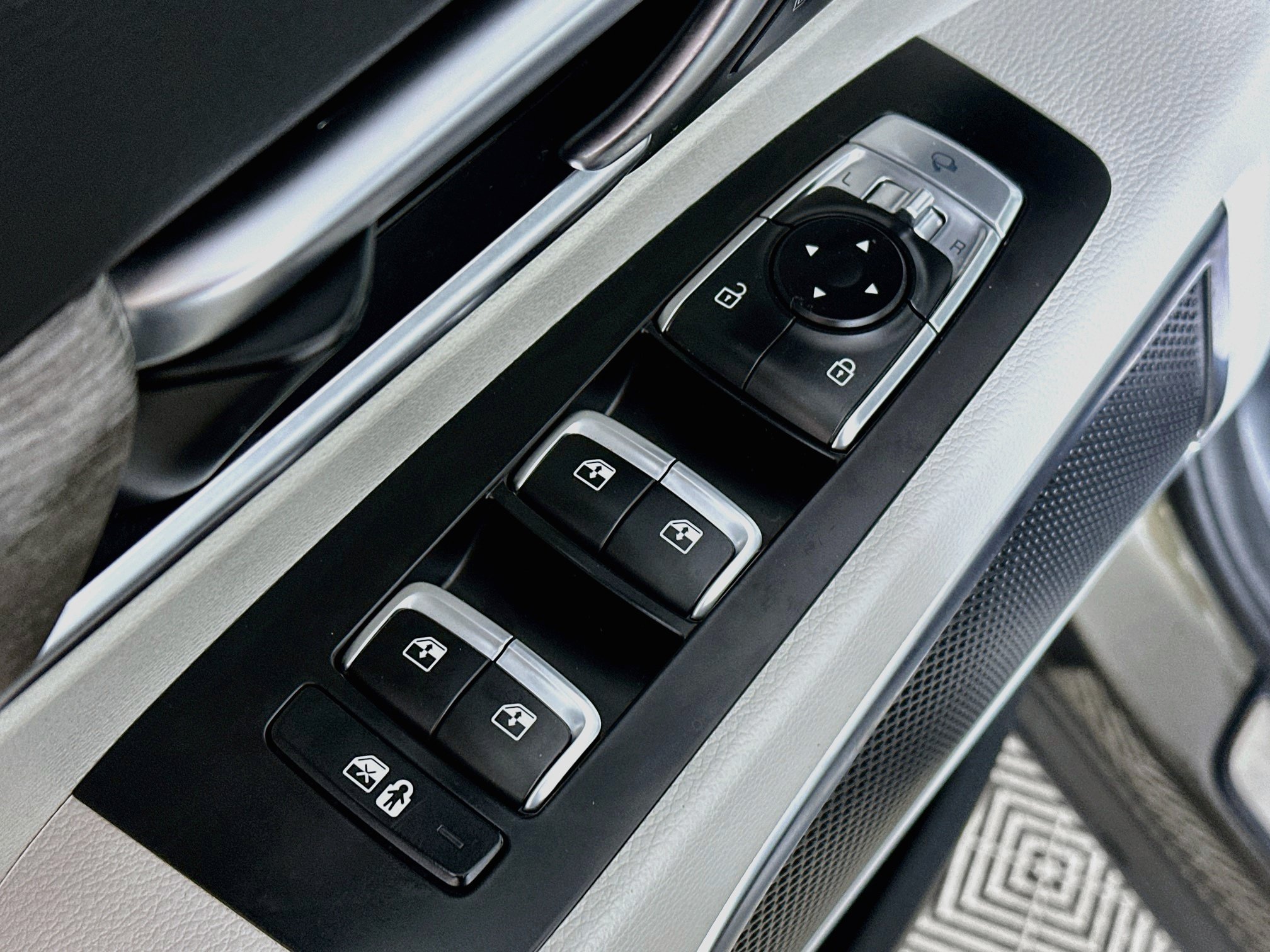 Certified 2021 Kia Telluride SX FWD image 18