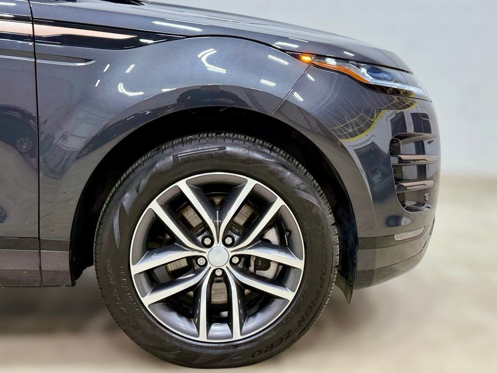 Used 2024 Land Rover Range Rover Evoque Dynamic SE AWD/4WD image 9