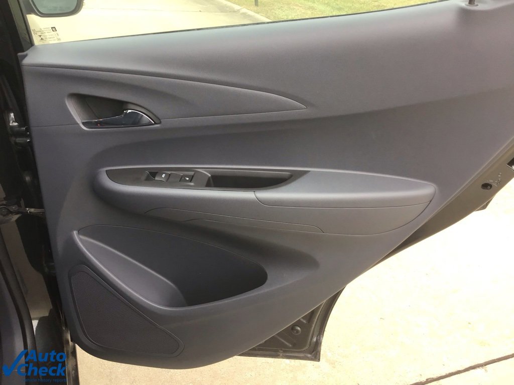 Used 2019 Chevrolet Bolt Premier w/ Infotainment Package image 14