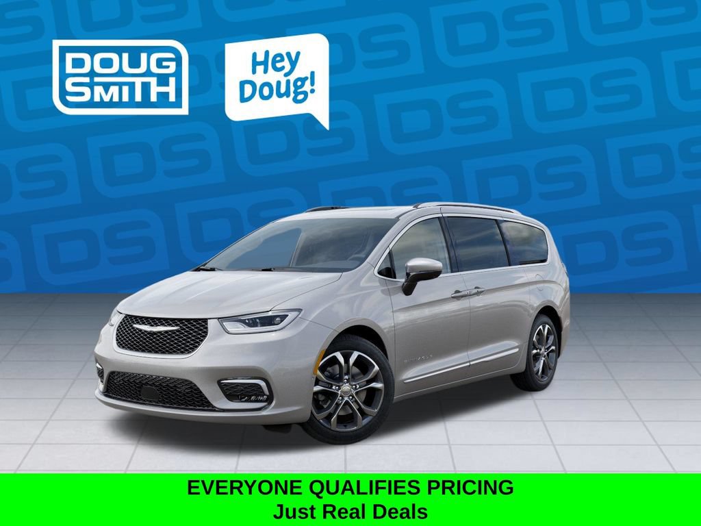 New 2026 Chrysler Pacifica Pinnacle w/ Trailer Tow Group AWD/4WD image 1