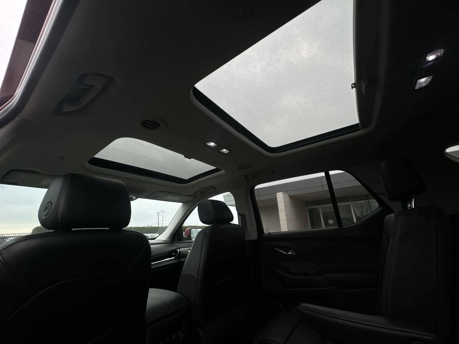 Used 2019 Chevrolet Traverse LT w/ LT Premium Package image 20
