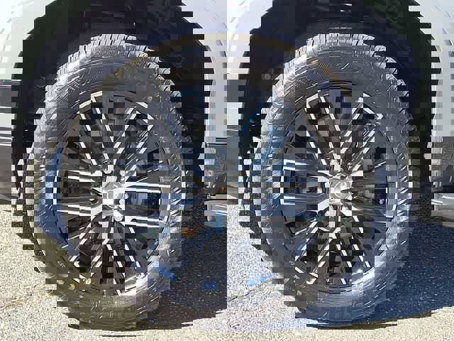 Used 2025 Lexus GX 550 w/ Cold Area Package AWD/4WD image 8