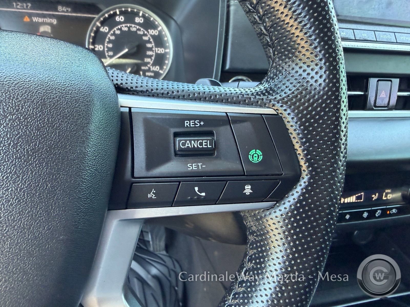Used 2024 Mitsubishi Outlander SE image 22