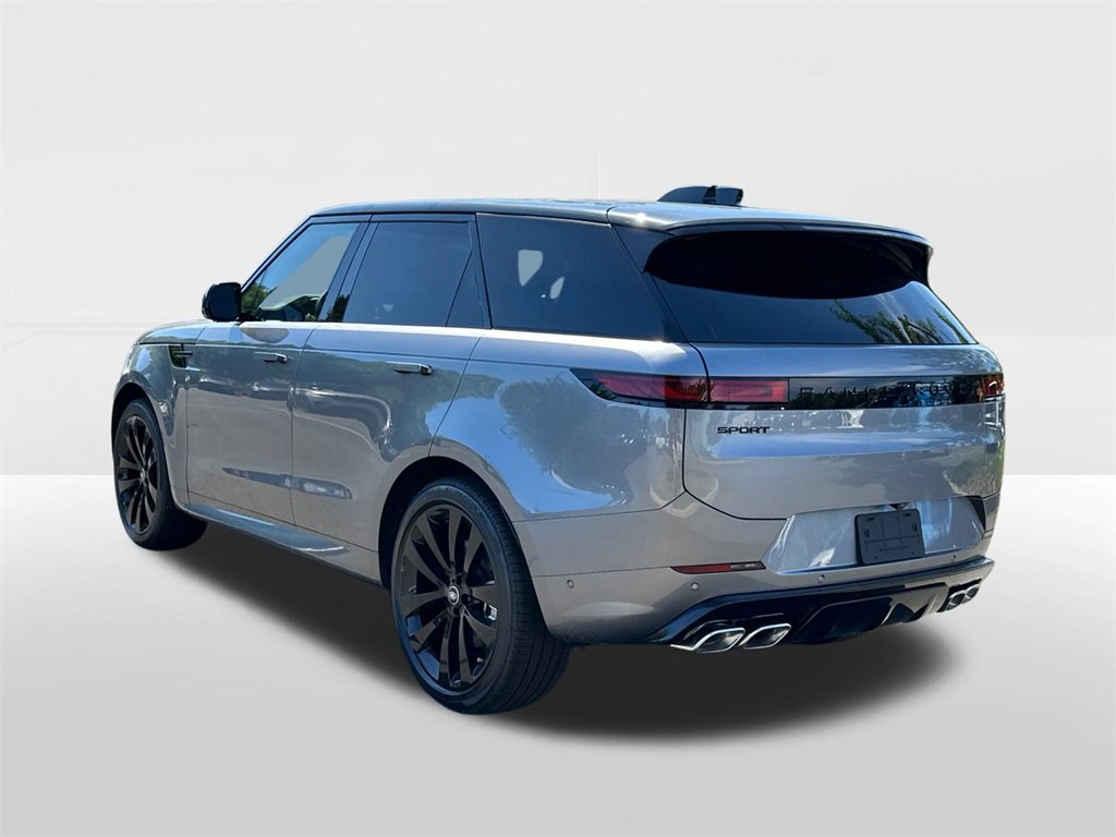 New 2025 Land Rover Range Rover Sport Dynamic SE image 2