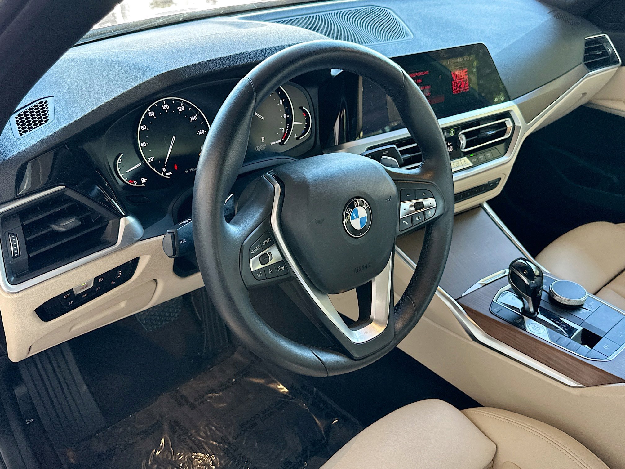 Used 2019 BMW 330i Sedan image 8