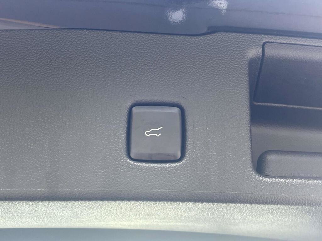 Used 2023 Ford Escape Active AWD/4WD image 20