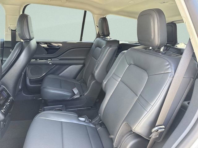 New 2026 Lincoln Aviator 2WD image 29