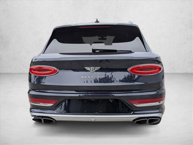 Used 2023 Bentley Bentayga Extended Wheelbase image 6