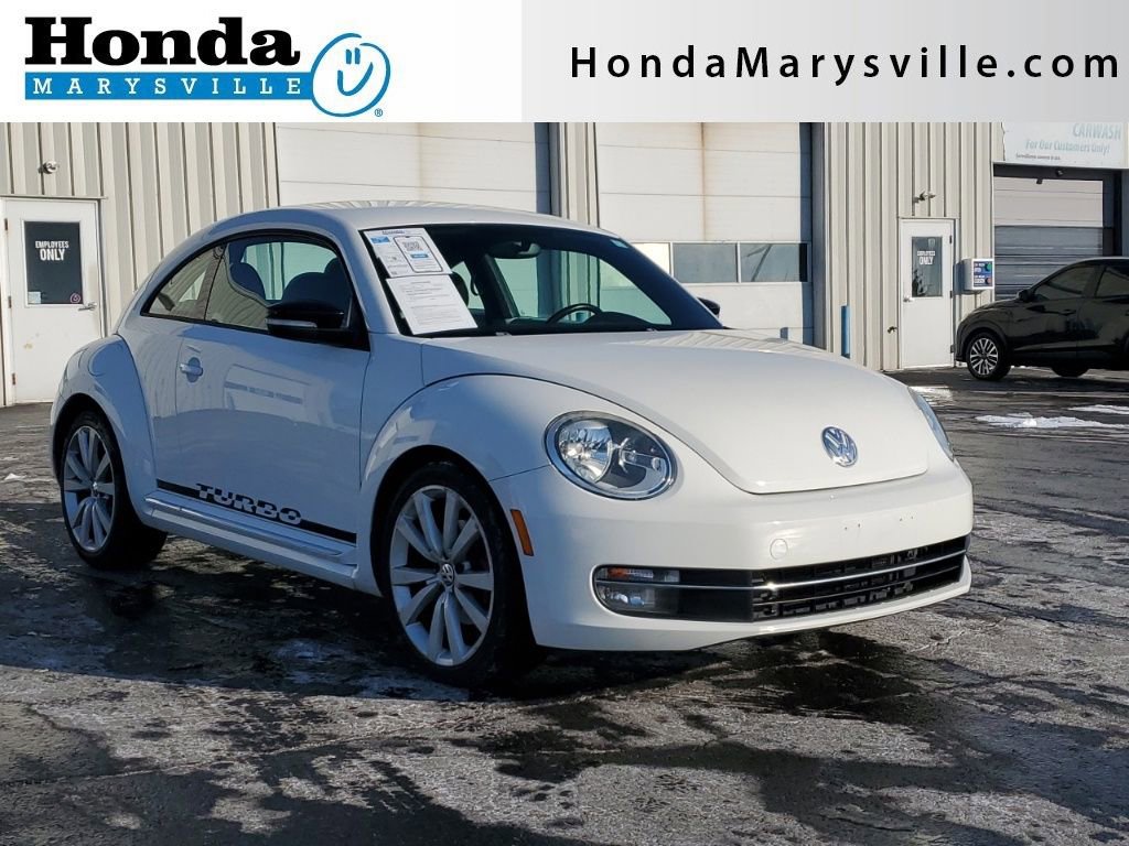 Used 2012 Volkswagen Beetle 2.0T image 1