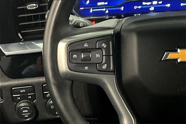 Used 2025 Chevrolet Silverado 1500 LT image 12