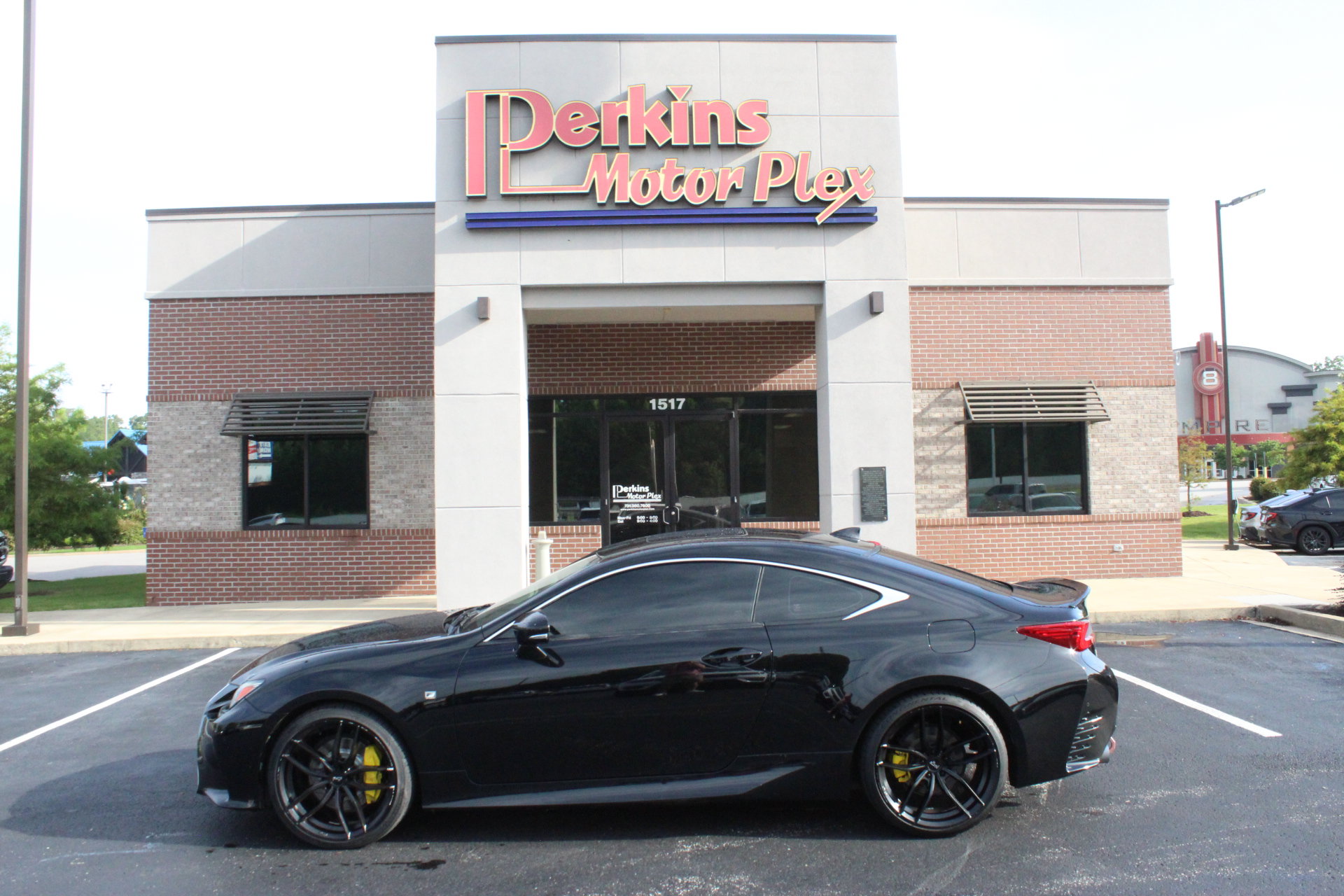 Used 2016 Lexus RC 200t RWD image 9