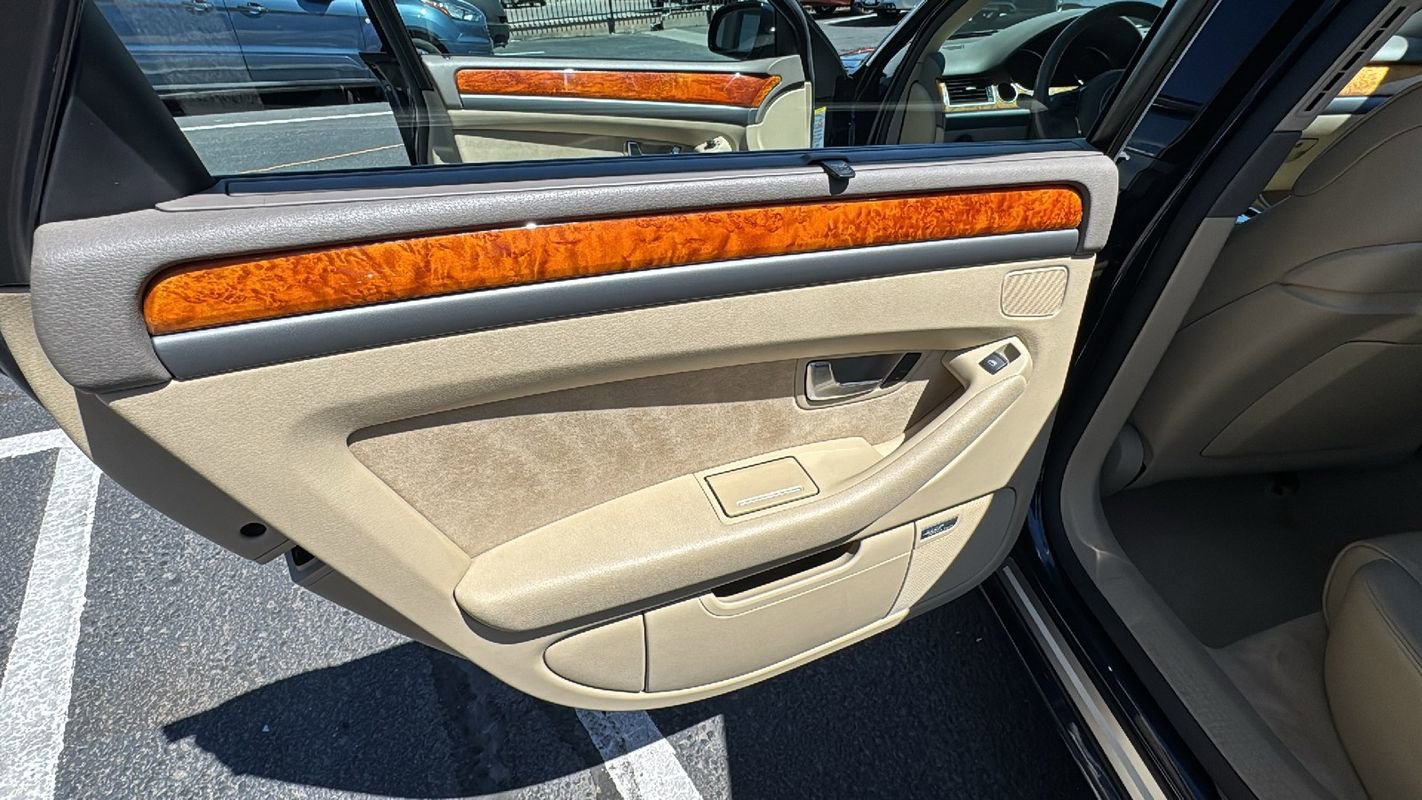Used 2005 Audi A8 4.2 AWD/4WD image 14