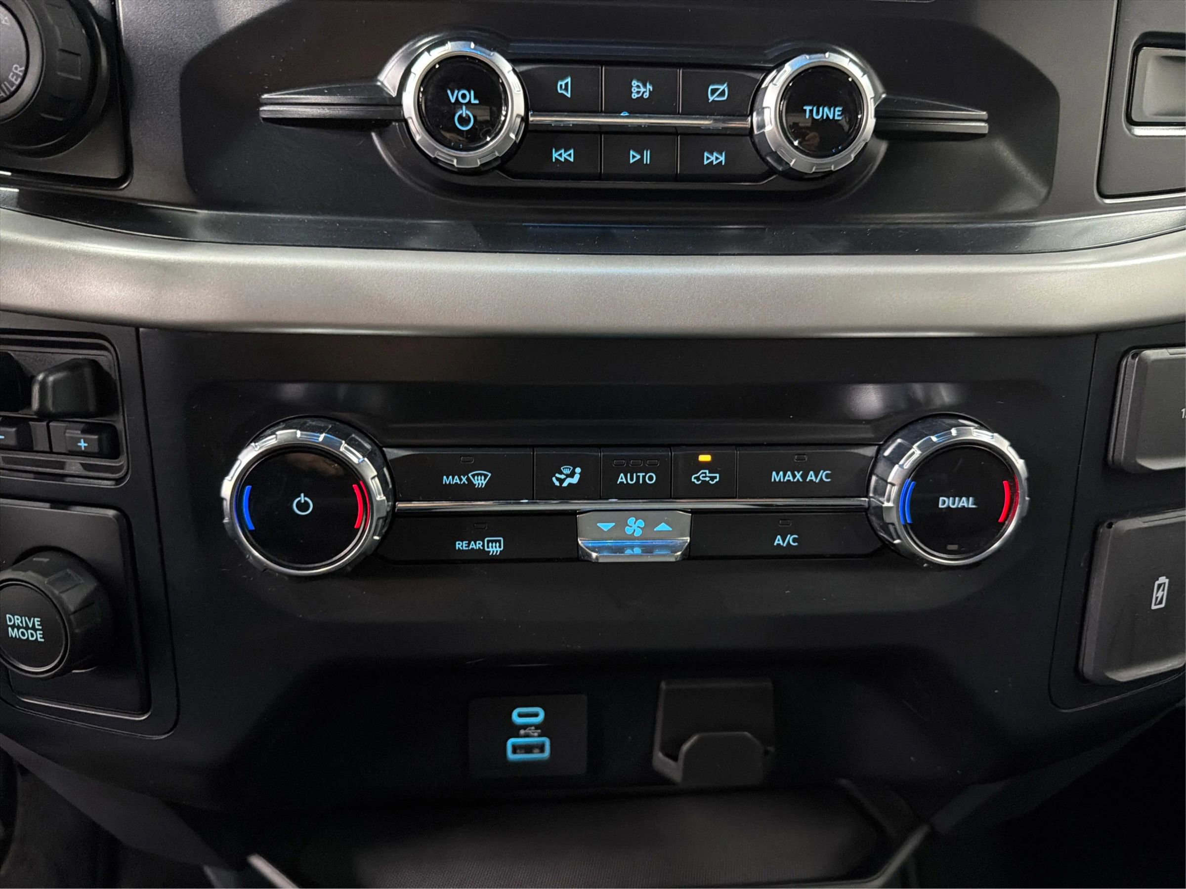 Used 2022 Ford F150 XLT w/ Equipment Group 301A Mid image 23