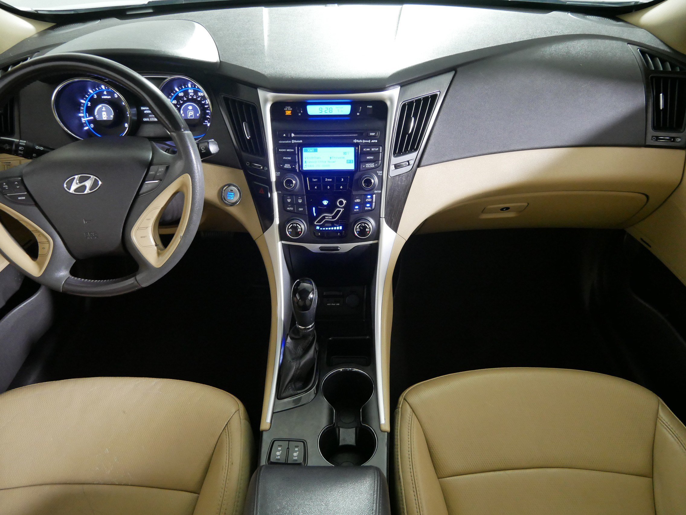 Used 2013 Hyundai Sonata Limited FWD image 10