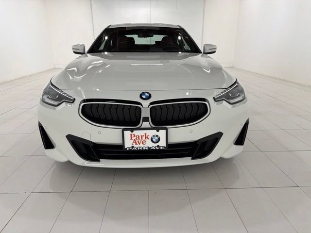 Used 2026 BMW 230i xDrive Coupe w/ Convenience Package AWD/4WD image 8