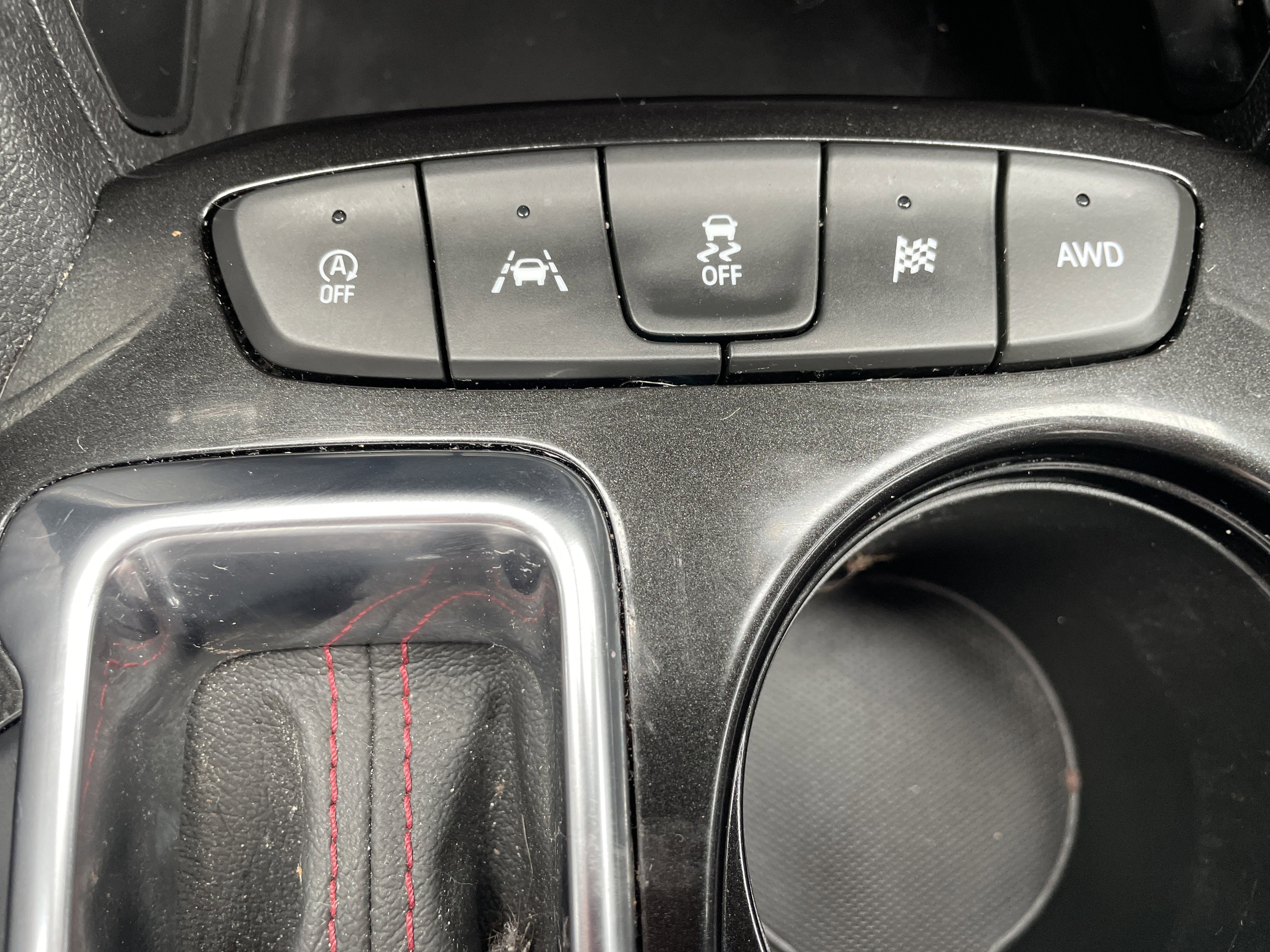 Certified 2022 Chevrolet TrailBlazer RS w/ Technology Package image 36