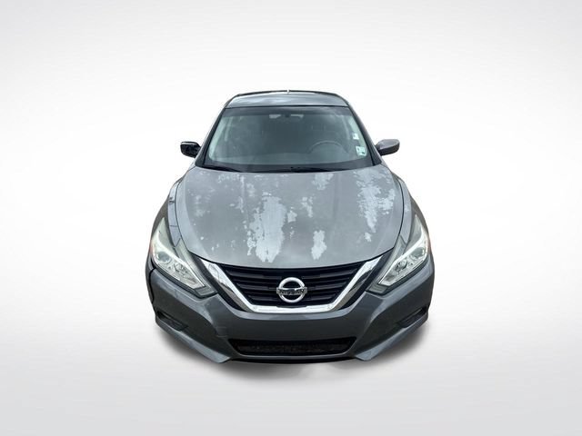 Used 2018 Nissan Altima 2.5 SV FWD image 2