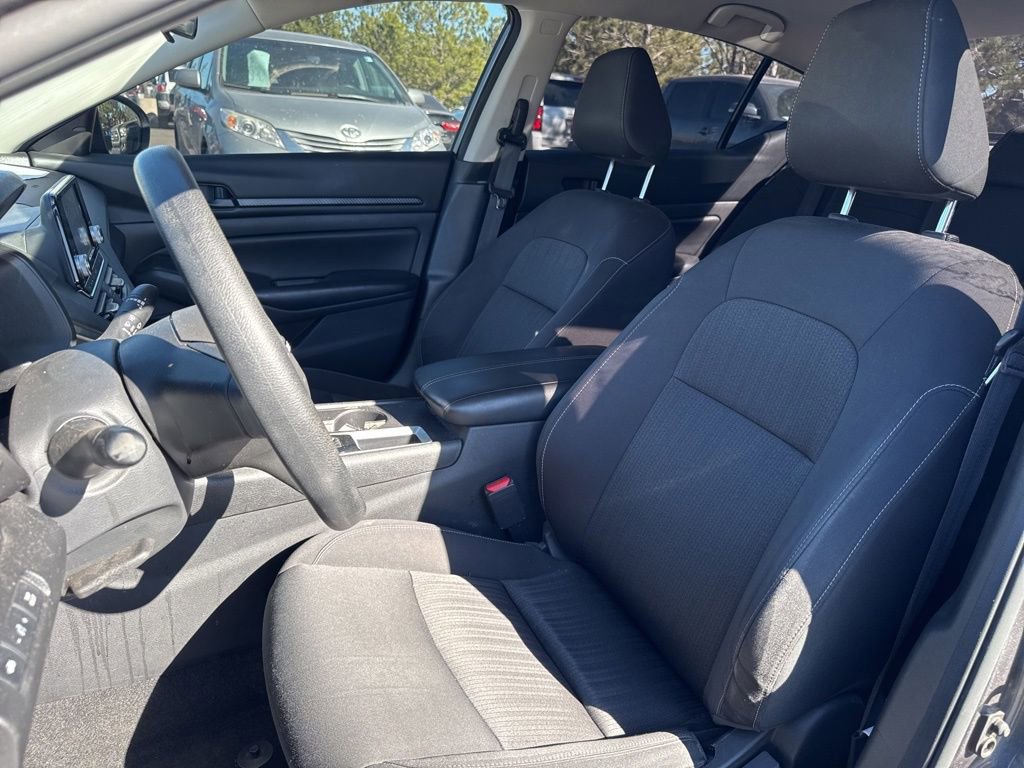 Used 2023 Nissan Altima 2.5 S image 9